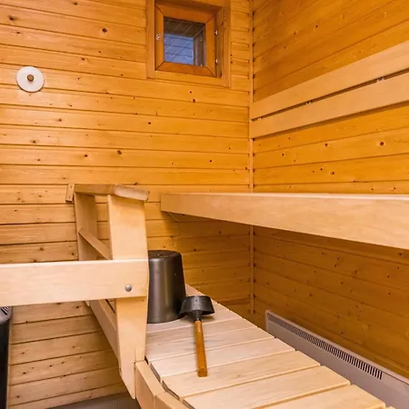 בית נופש Karhunvartijan Linna C22 By Interhome *
