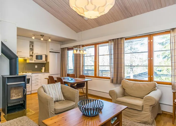 Karhunvartijan Linna C22 By Interhome 펜션